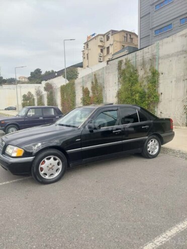 Mercedes C 230 1997, 224,000 km - 2.3 l - Bakı