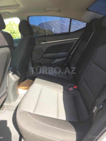 Hyundai Elantra 2016, 61,000 km - 2.0 l - Bakı