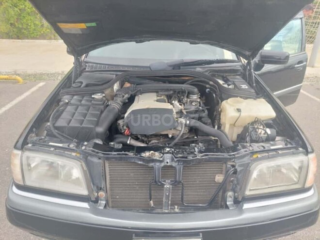 Mercedes C 230 1997, 224,000 km - 2.3 l - Bakı