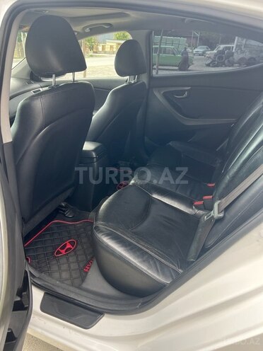 Hyundai Elantra 2012, 192,500 km - 1.8 l - Şəki