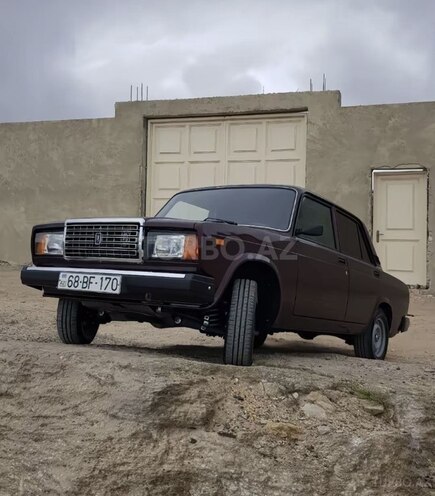 LADA (VAZ) 2107-4