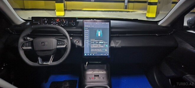 Changan Qiyuan A05 2025, 5,500 km - 1.5 л - Bakı