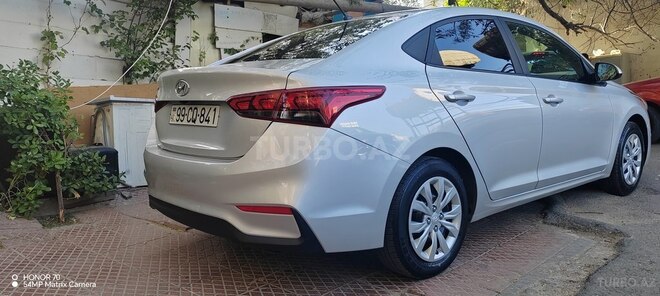 Hyundai Accent 2022, 131,177 km - 1.6 l - Bakı
