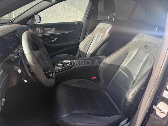 Mercedes  2018, 81,000 km - 3.0 l - Bakı