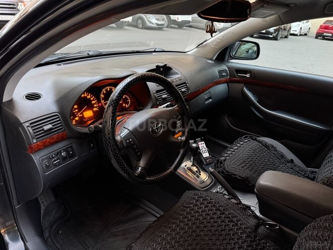 Toyota Avensis 2005, 344,600 km - 2.4 l - Göygöl