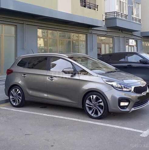 Kia Carens 2017, 170,000 km - 1.7 л - Bakı