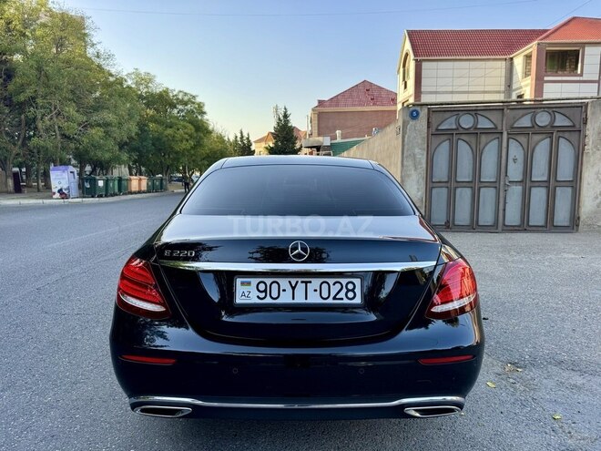 Mercedes E 220 d 2018, 197,000 km - 2.0 l - Bakı