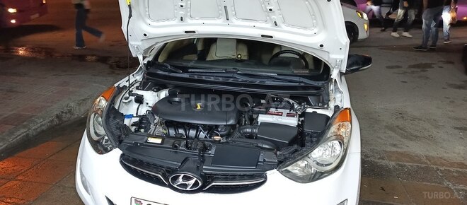 Hyundai Elantra 2012, 276,139 km - 1.8 l - Bakı