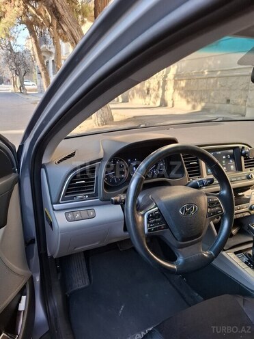 Hyundai Elantra 2017, 173,165 km - 1.4 l - Bakı