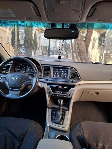 Hyundai Elantra 2017, 173,165 km - 1.4 l - Bakı