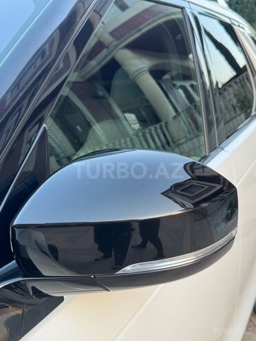 Land Rover Discovery 2019, 118,000 km - 3.0 l - Bakı