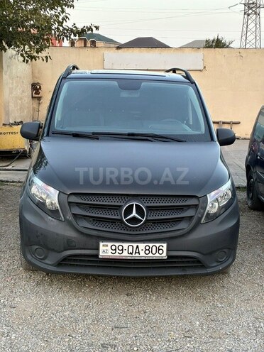 Mercedes  2017, 311,000 km - 2.1 л - Bakı