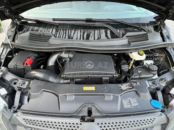 Mercedes  2017, 311,000 km - 2.1 л - Bakı