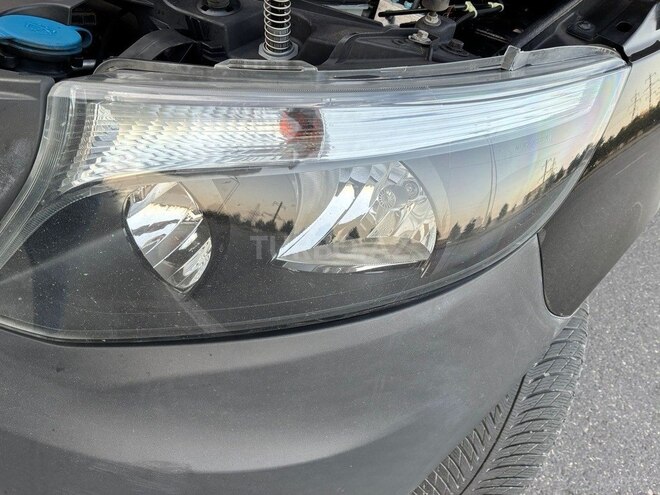 Mercedes  2017, 311,000 km - 2.1 л - Bakı