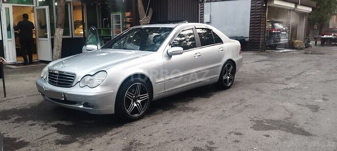 Mercedes C 240 2000, 295,645 km - 2.6 l - Bakı