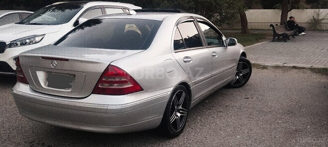 Mercedes C 240 2000, 295,645 km - 2.6 l - Bakı