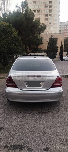 Mercedes C 240 2000, 295,645 km - 2.6 l - Bakı