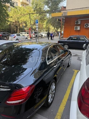 Mercedes E 300 4MATIC 2017, 147,000 km - 2.0 л - Bakı