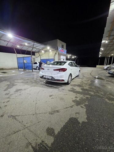 Hyundai Elantra 2019, 131,966 km - 2.0 л - Bakı