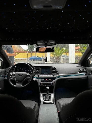 Hyundai Elantra 2016, 56,327 km - 2.0 l - Bakı