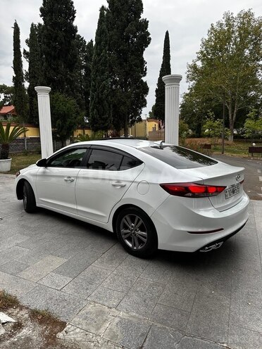 Hyundai Elantra 2016, 56,327 km - 2.0 l - Bakı