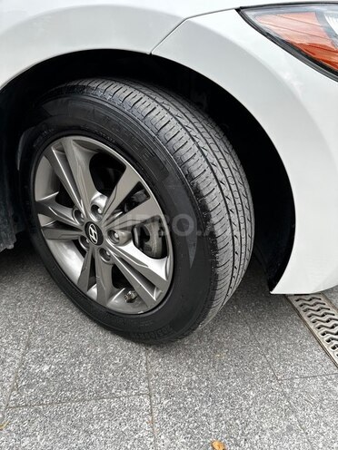 Hyundai Elantra 2016, 56,327 km - 2.0 l - Bakı