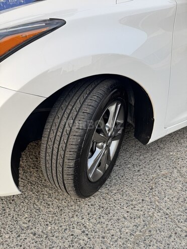 Hyundai Elantra 2015, 155,000 km - 1.8 l - Bakı
