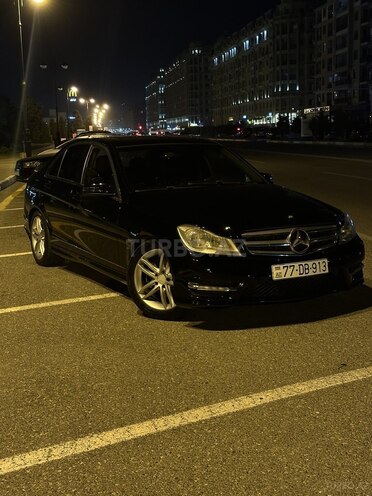 Mercedes C 180 2014, 202,000 km - 1.8 l - Bakı
