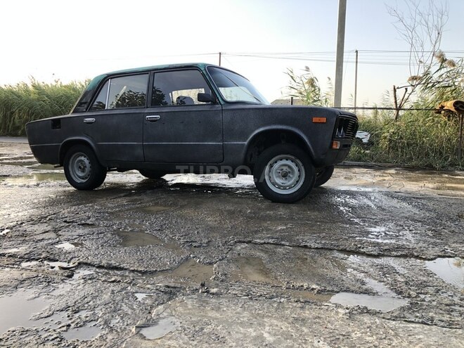 LADA (VAZ) 2106 1987, 200,000 km - 1.6 л - Salyan