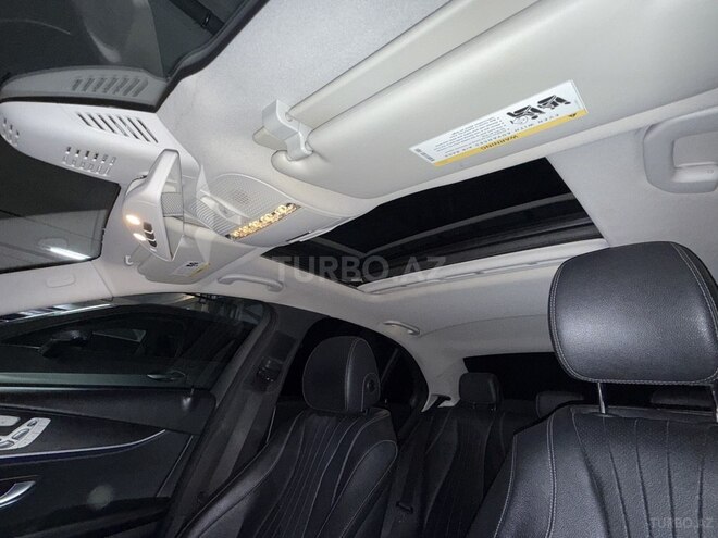 Mercedes E 300 4MATIC-6