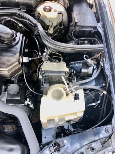 Mercedes E 230 1996, 296,000 km - 2.3 l - Mingəçevir