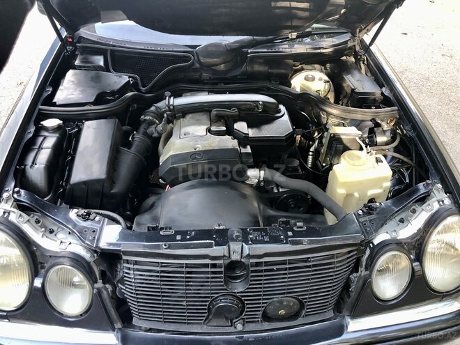 Mercedes E 230 1996, 296,000 km - 2.3 l - Mingəçevir