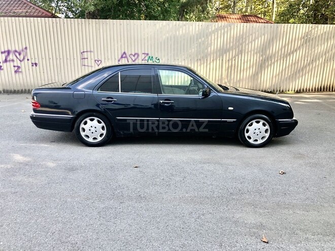 Mercedes E 230 1996, 296,000 km - 2.3 l - Mingəçevir