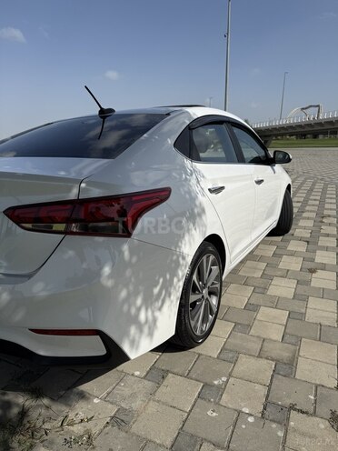 Hyundai Accent 2018, 110,560 km - 1.6 l - Bakı