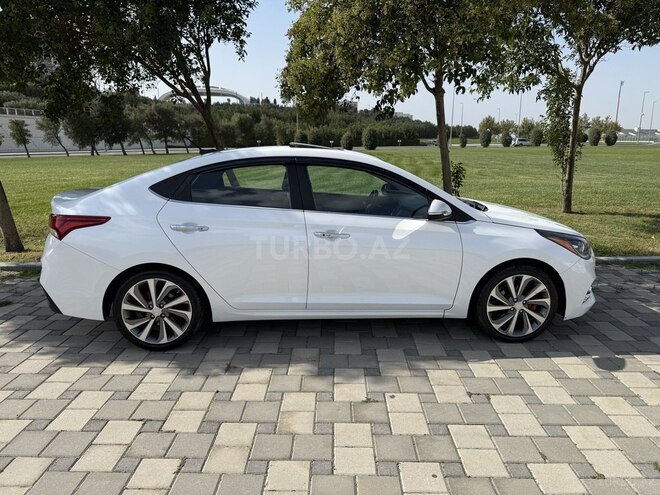 Hyundai Accent 2018, 110,560 km - 1.6 l - Bakı
