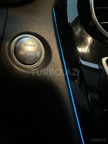 Mercedes C 200 2016, 187,000 km - 2.0 л - Bakı