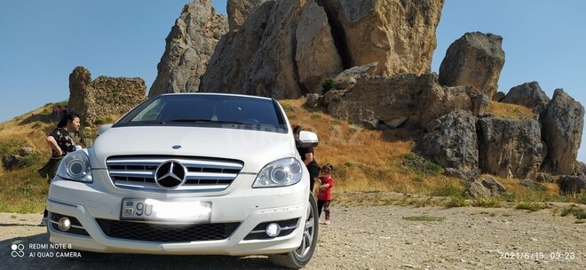 Mercedes B 170 2009, 203,000 km - 1.7 л - Bakı