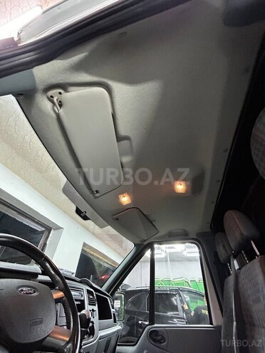 Ford Transit 2009, 293,000 km - 2.2 l - Qəbələ