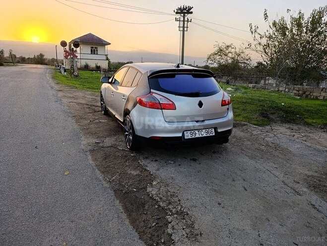 Renault Megane 2009, 378,000 km - 1.5 l - Bakı