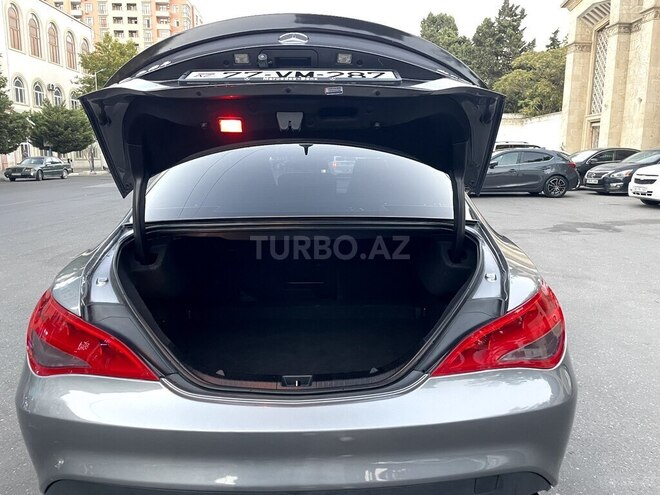 Mercedes CLA 250 4MATIC 2016, 221,000 km - 2.0 л - Bakı
