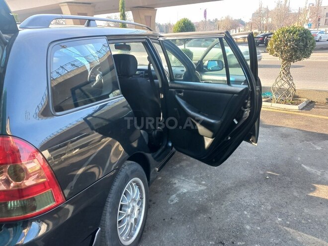 Toyota Corolla 2006, 313,000 km - 1.4 l - Bakı