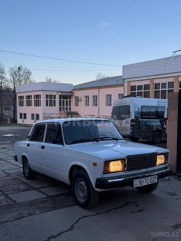 LADA (VAZ) 2107 2009, 76,000 km - 1.6 l - Quba