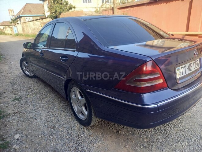 Mercedes C 220 2000, 325,620 km - 2.1 l - Lənkəran
