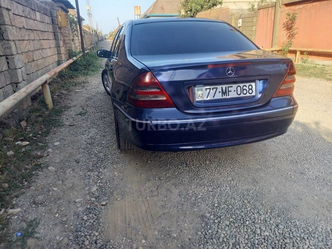 Mercedes C 220 2000, 325,620 km - 2.1 l - Lənkəran