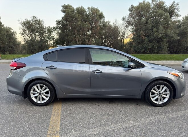 Kia Forte 2017, 182,500 km - 2.0 l - Bakı