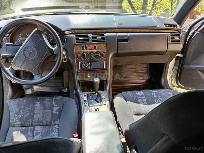 Mercedes E 230 1997, 537,161 km - 2.3 l - Lənkəran