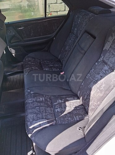 Mercedes E 230 1997, 537,161 km - 2.3 l - Lənkəran