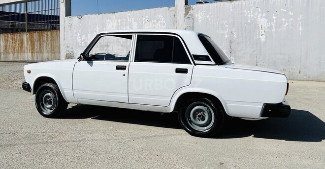 LADA (VAZ) 2107 2010, 180,000 km - 1.6 l - Bakı