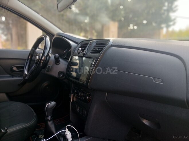 Renault Logan 2014, 253,614 km - 1.6 л - Sumqayıt