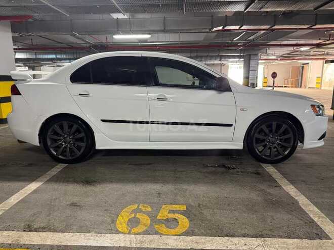 Mitsubishi Lancer 2010, 230,000 km - 2.0 l - Bakı